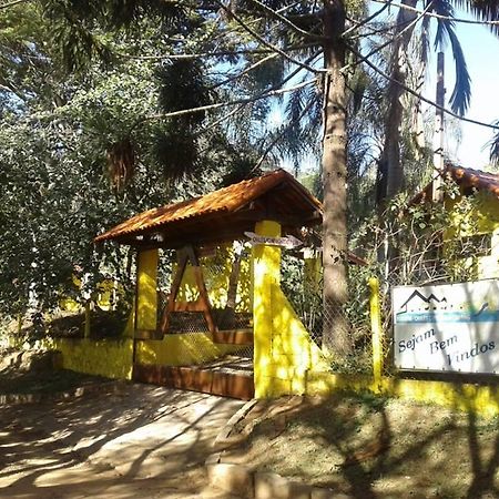 Arrelaros Pousada Bueno Brandão Εξωτερικό φωτογραφία